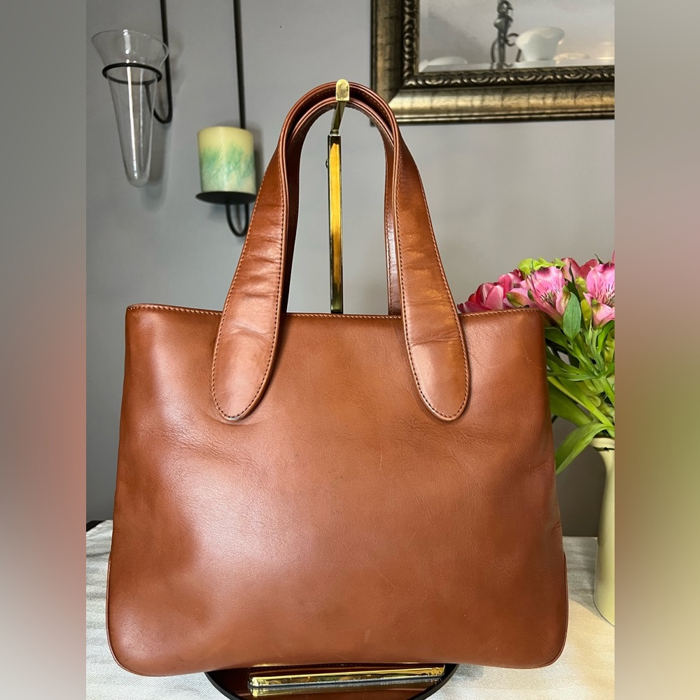 BALLY Cognac Calfskin Leather Tote Bag with D-Rings for your Crossbody Strap